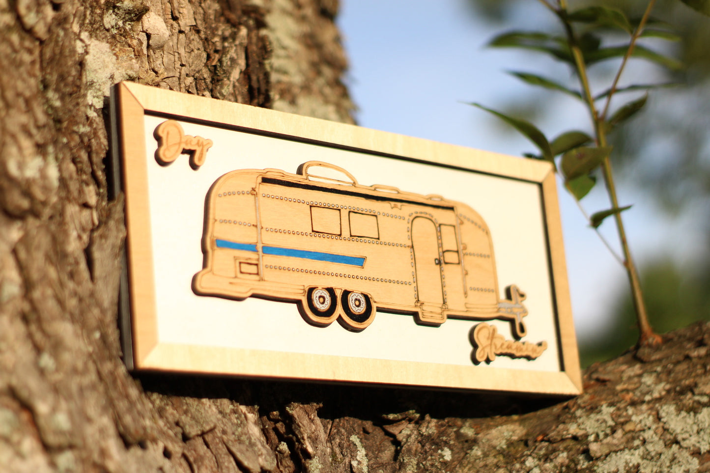 Day Streamin' Airstream Plaque